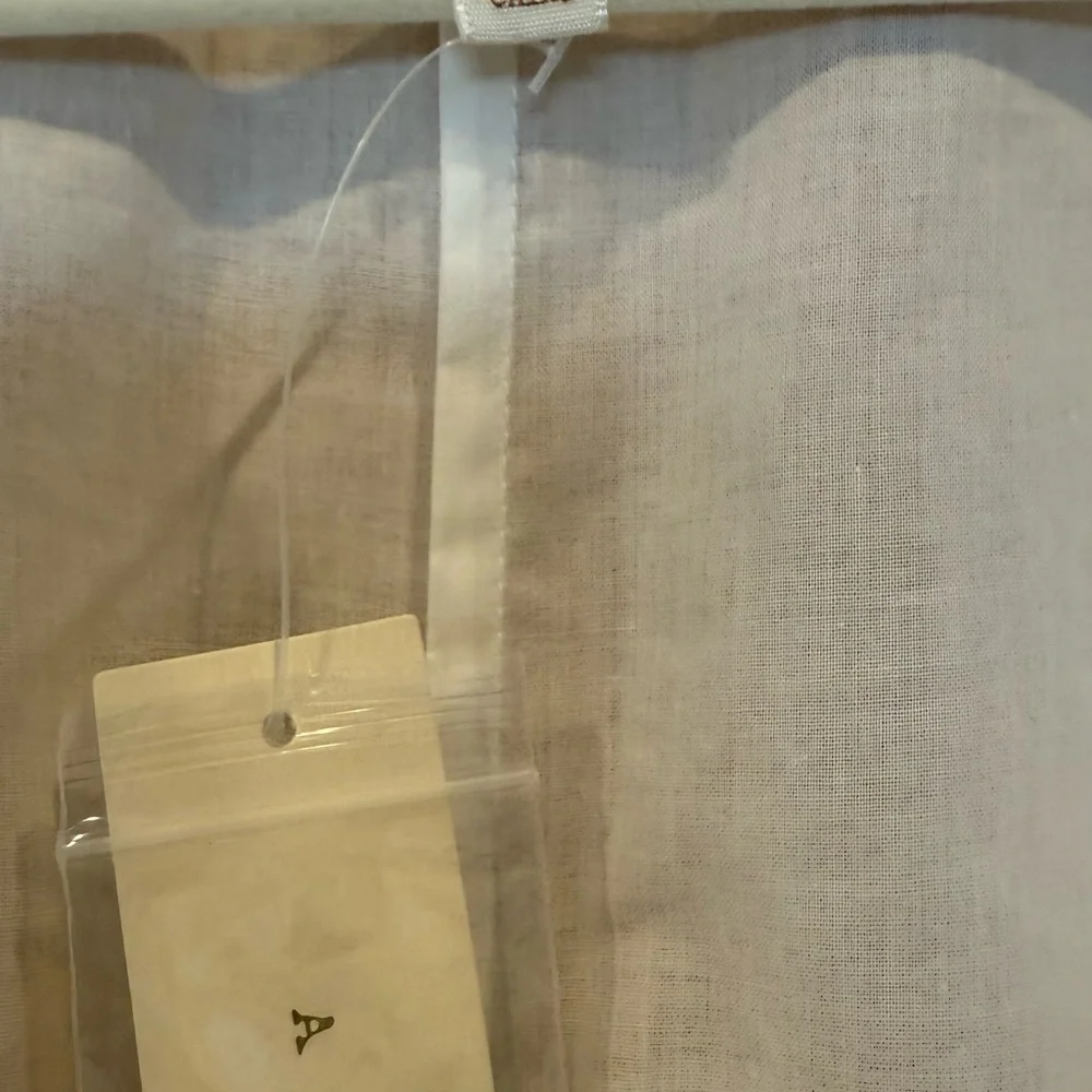 Adiva White Blouse with Blue Embroidery - Picture 7 of 7